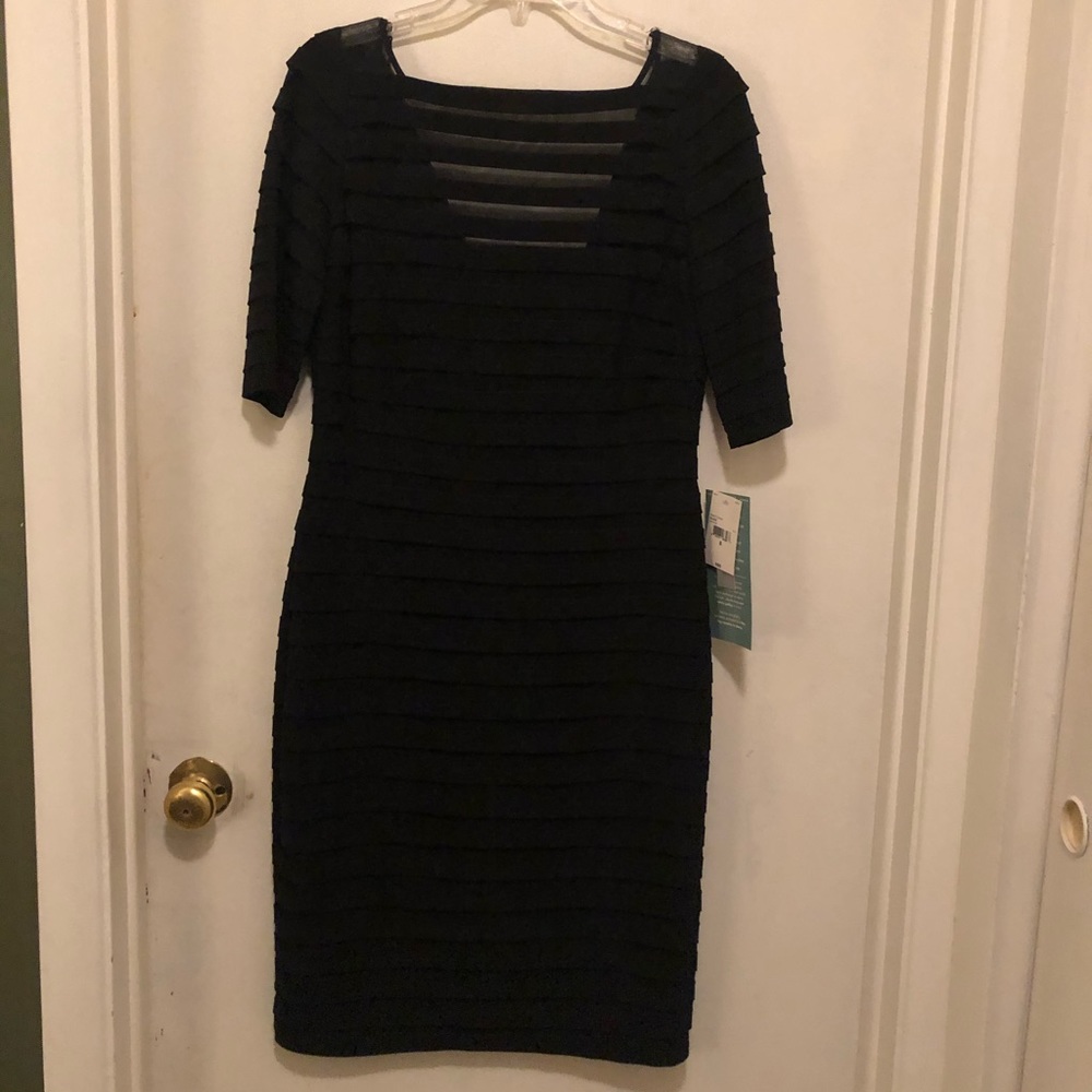 Little black Dress with Sleeves